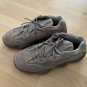 Yeezy 500 Ask Gray